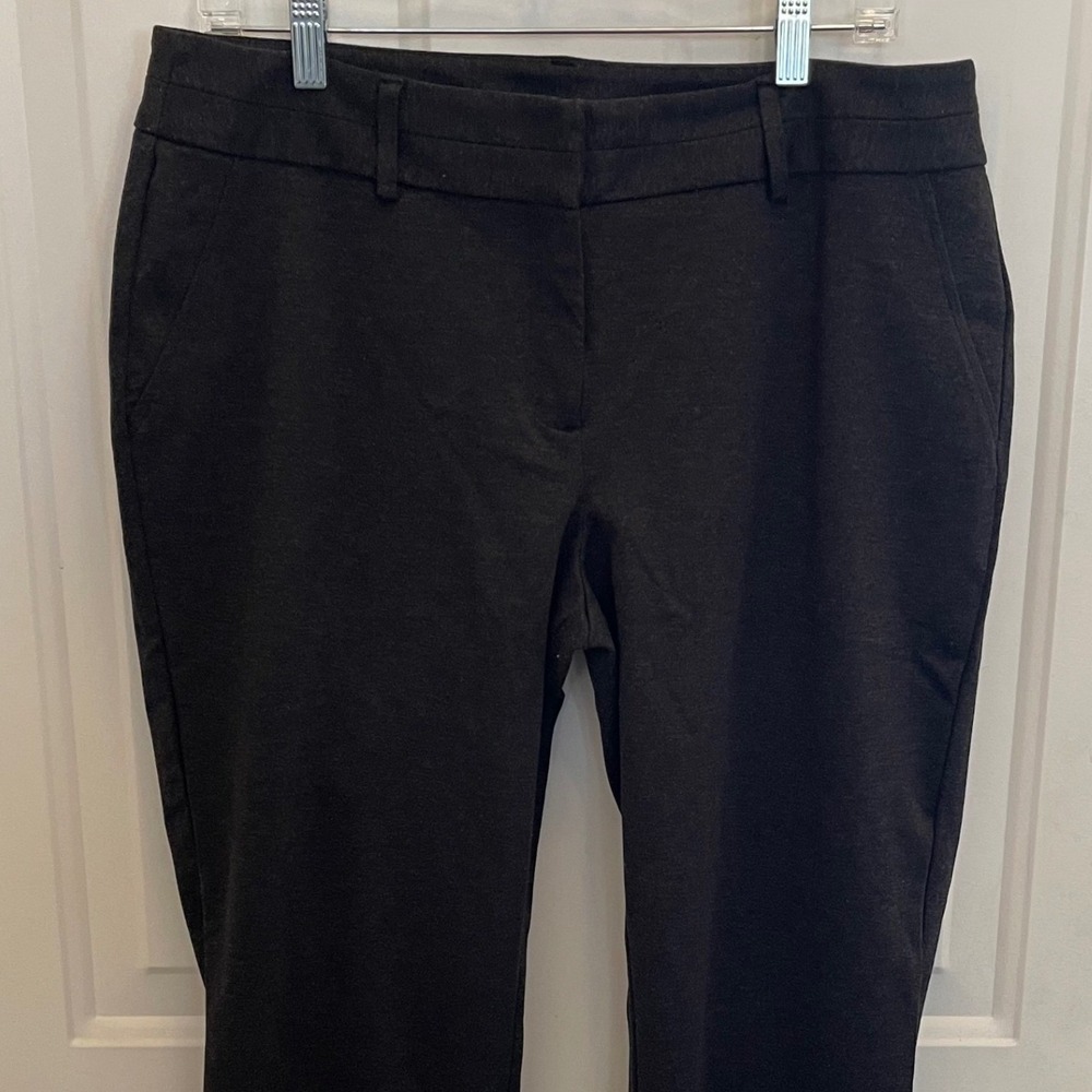 Chico's Juliet Straight Leg Pants Charcoal Gray 2 Short US 12P Stretch Trousers